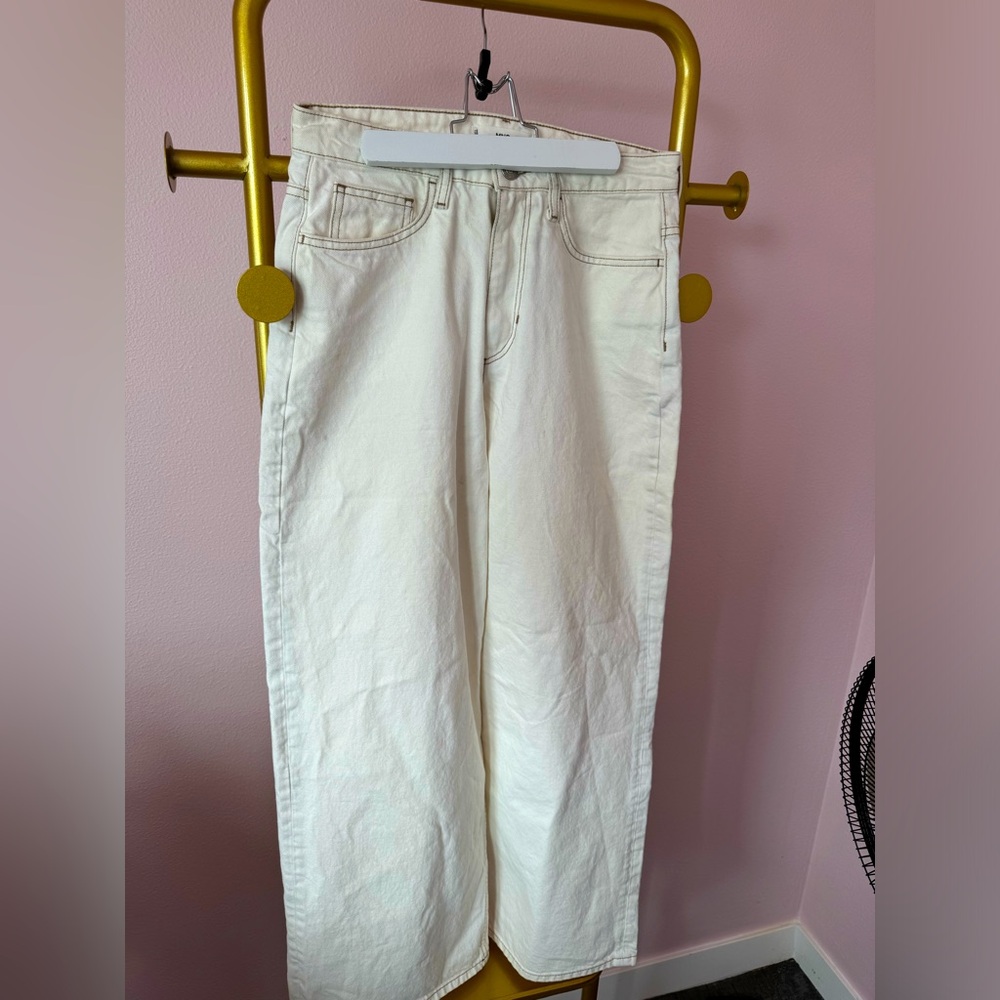 WHITE Mango size 4 wide leg denim pant - worn once (purchased at Bordeaux store)
